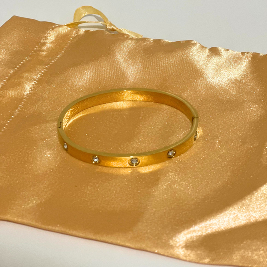 Gold bangle